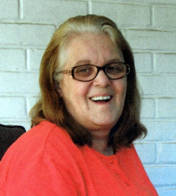 Obituary of Delores Hollowell Smith