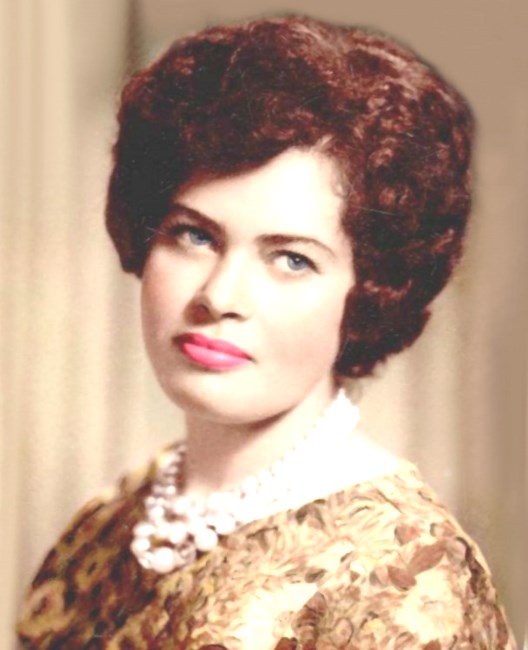 Obituary of Mariá Diáz