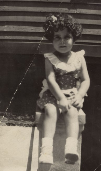 Obituary of Lillian M. Stahl