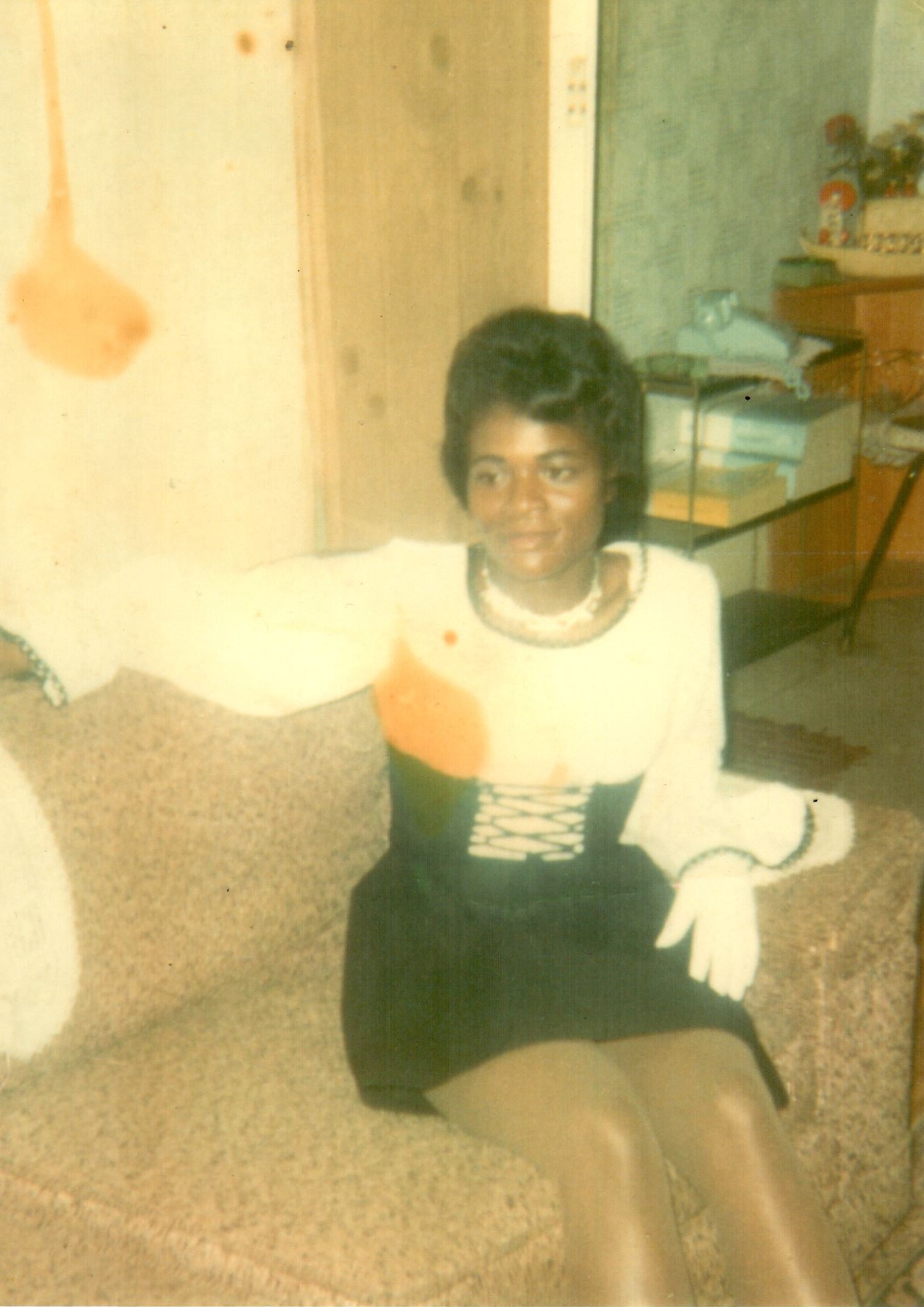 Obituary of Mrs. Daphne Olga (Davisyas) Tuah