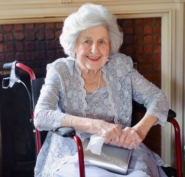 Obituary of Pauline Helen McDonald