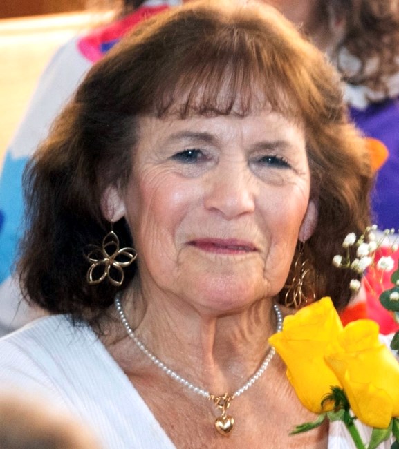 Obituary of Yvonne Scott McCoy