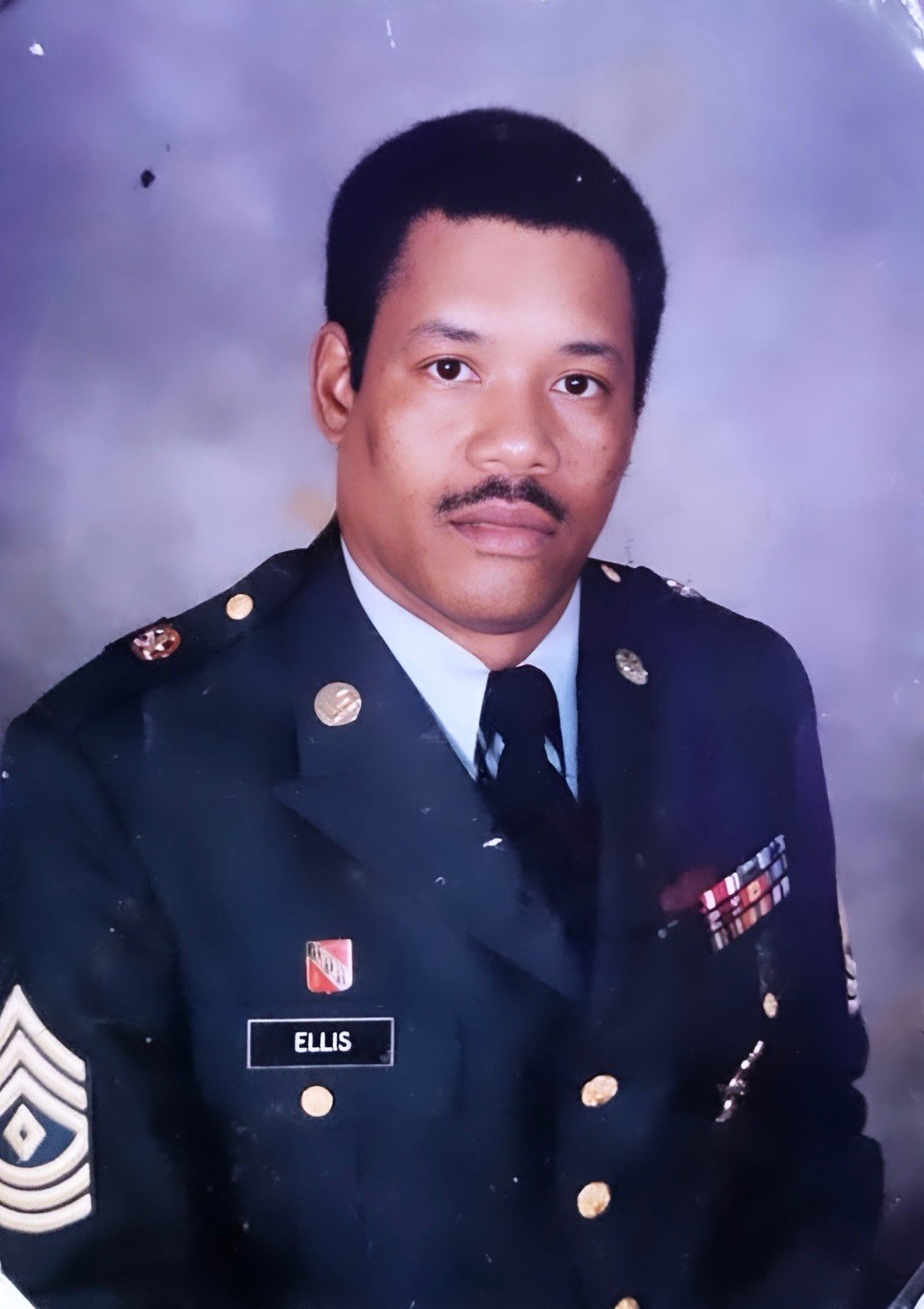 Obituary of Kenneth E. Ellis