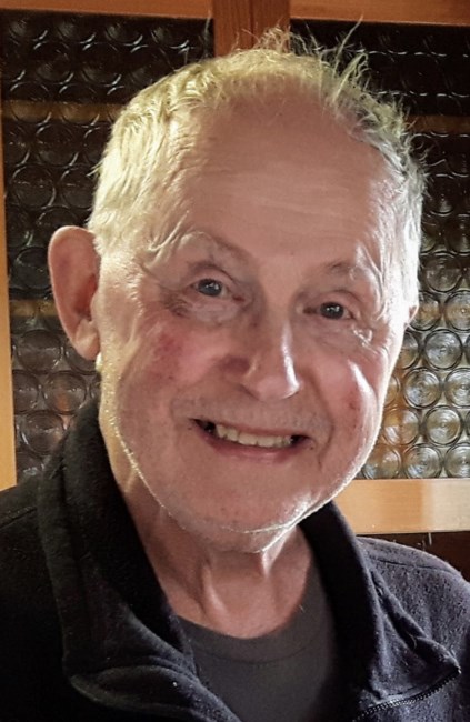 Obituary of Robert Moyle Thomas
