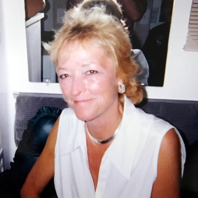 Obituary of Dolores Dee Dee "Dee Dee" Milligan