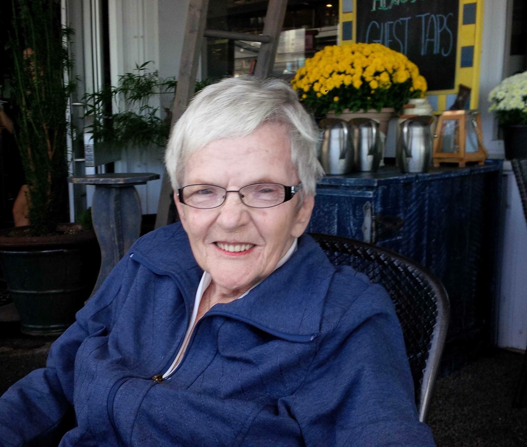 Obituary of Stephanie Joy Aitken