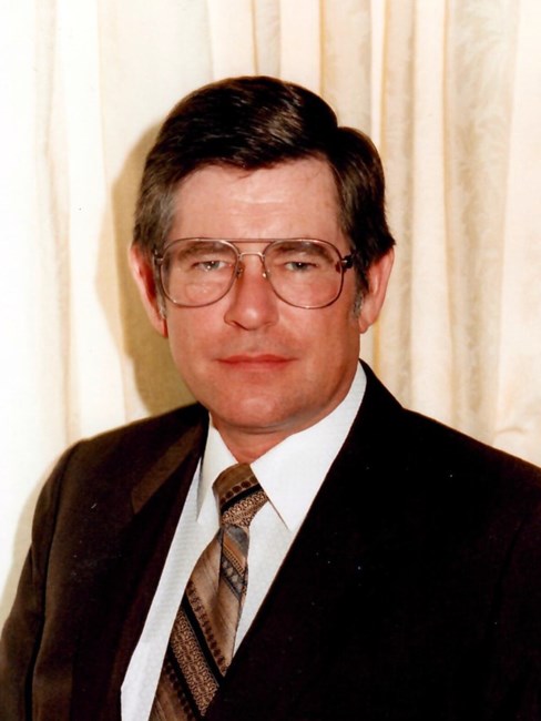 Obituario de Dennis H. Casola