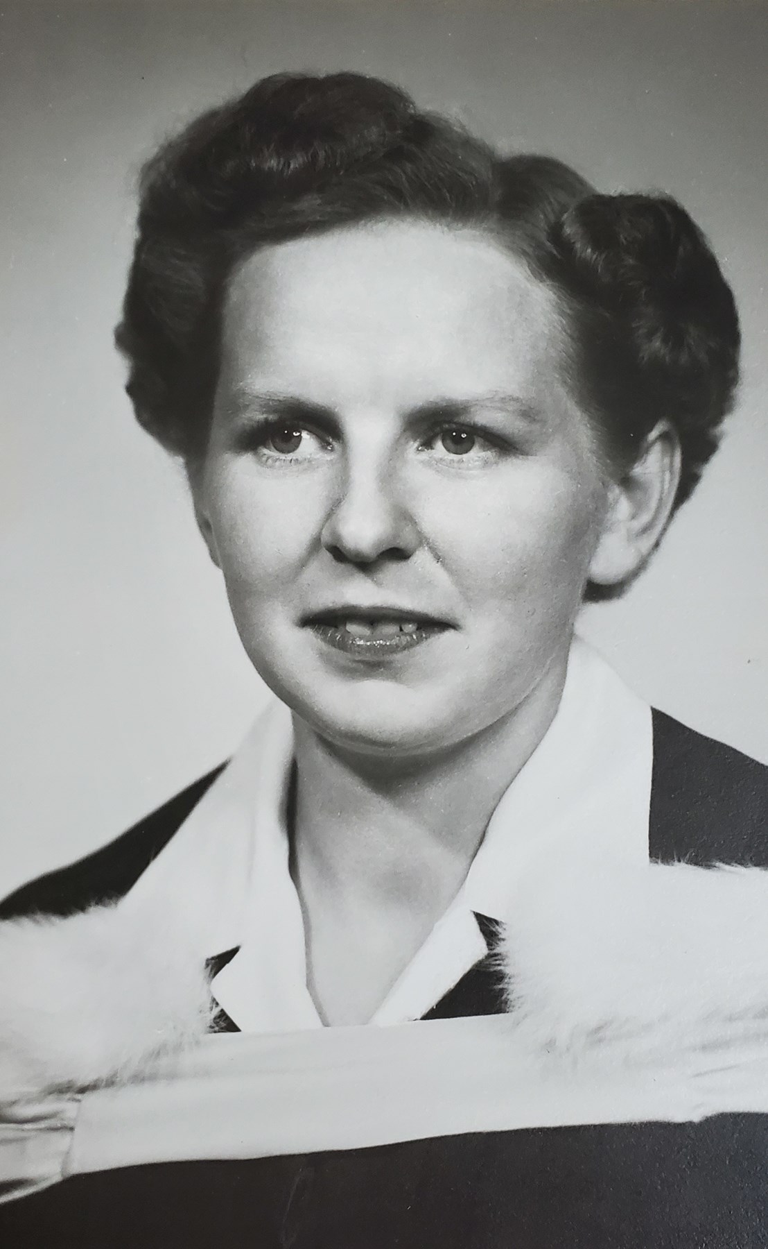 Obituary of Jean Roslyn King