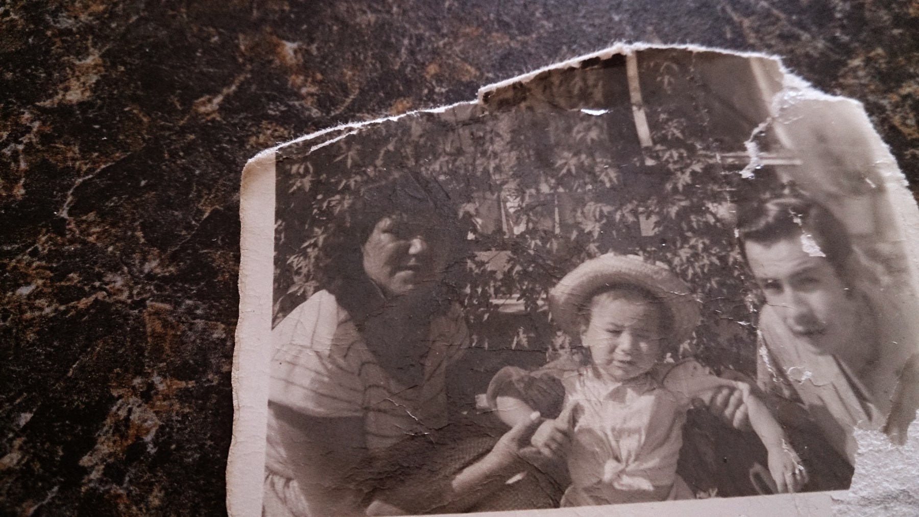 Obituary of Nicolas & Antonio Lalos