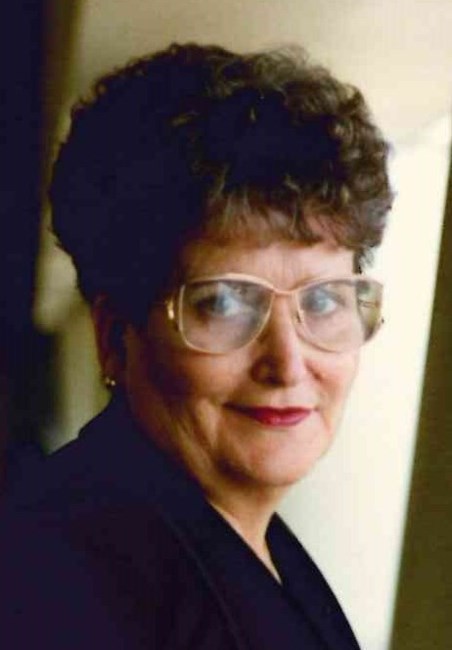 Obituary of Eduarda Lopes