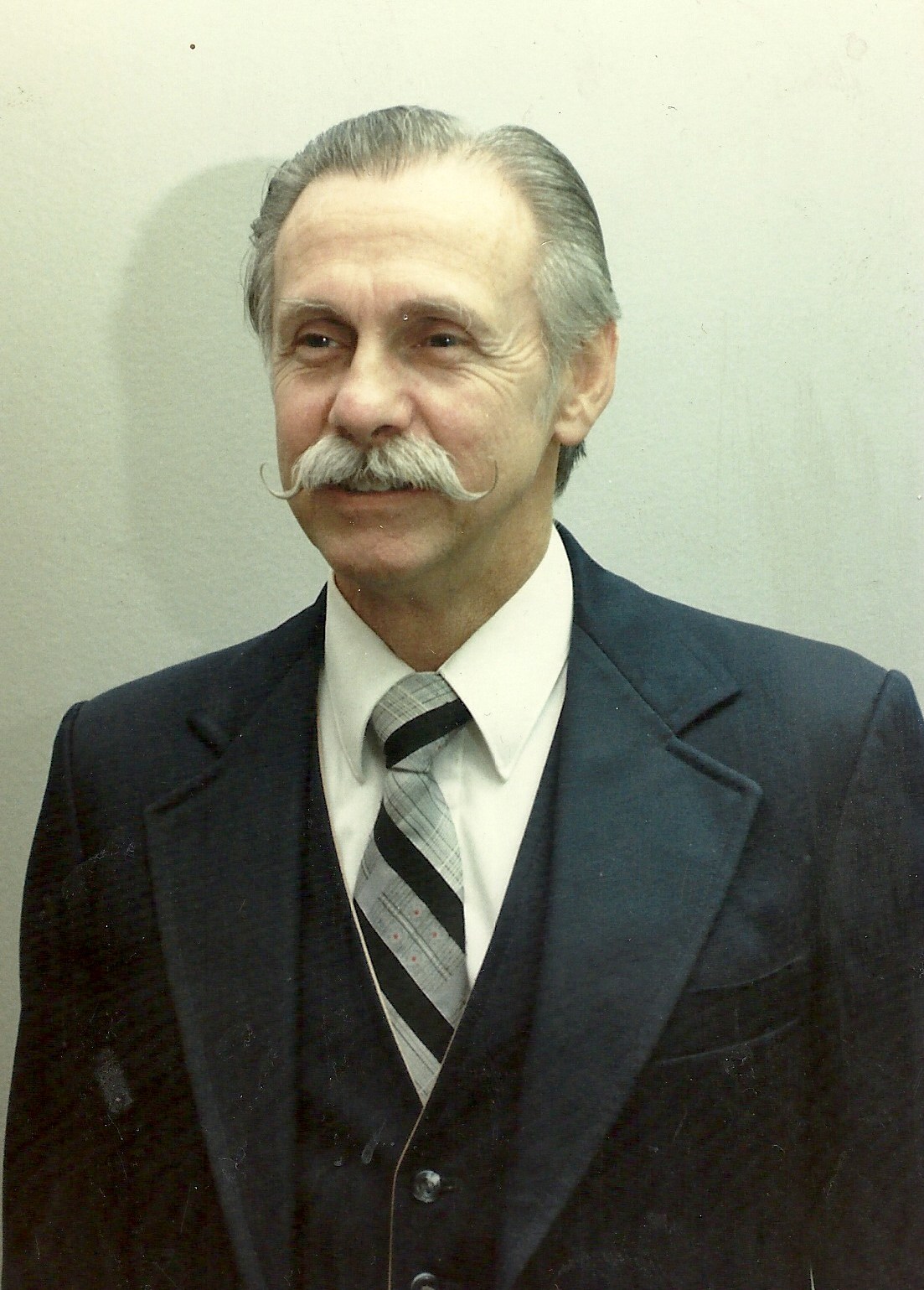 Obituary of George M Myers