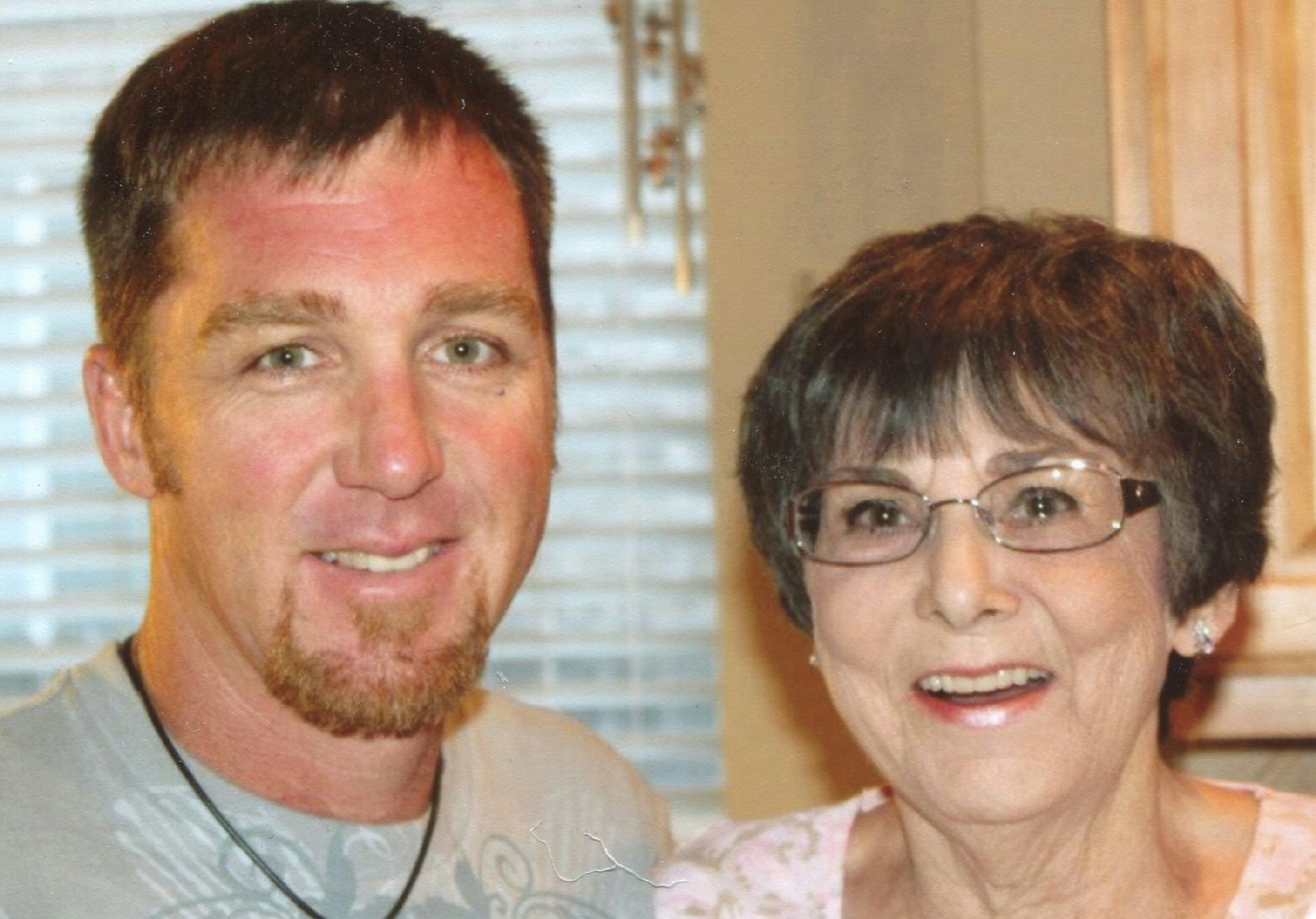 Obituary of Elizabeth "Liz" Nadine DeFrees