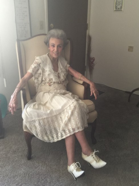 Obituary of Karine Anne Hoffman