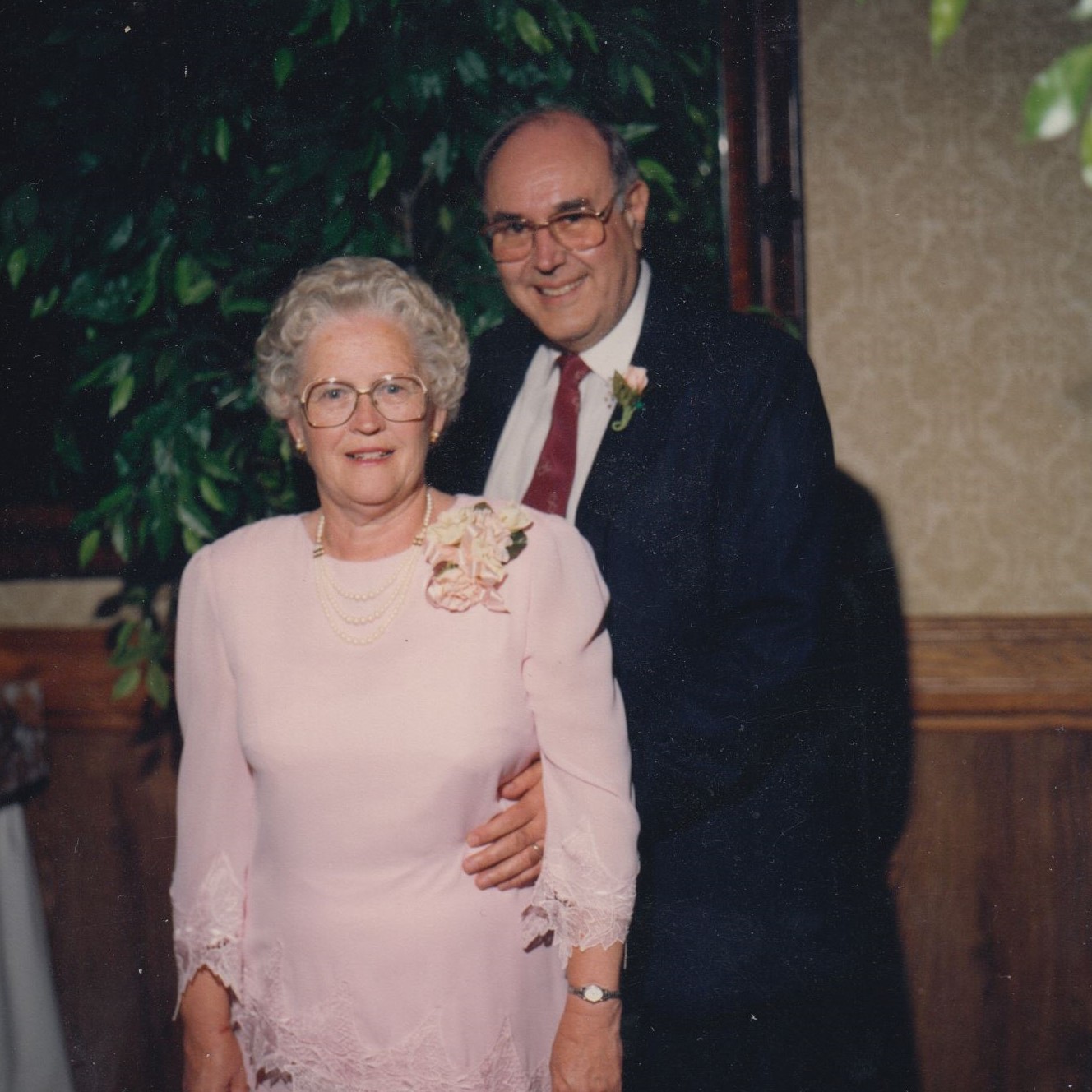 Obituary of Robert Max Lucero