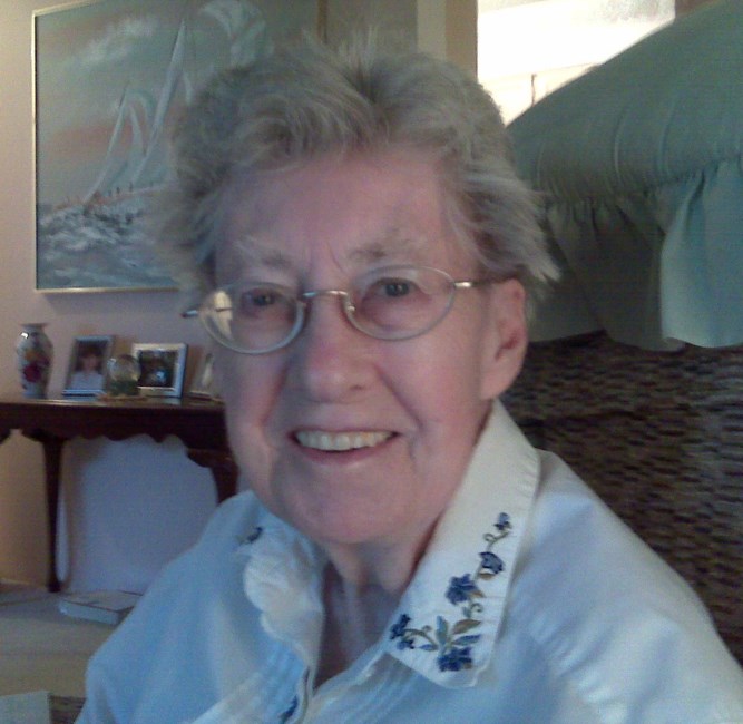 Obituary of Dolina Maclean Scott