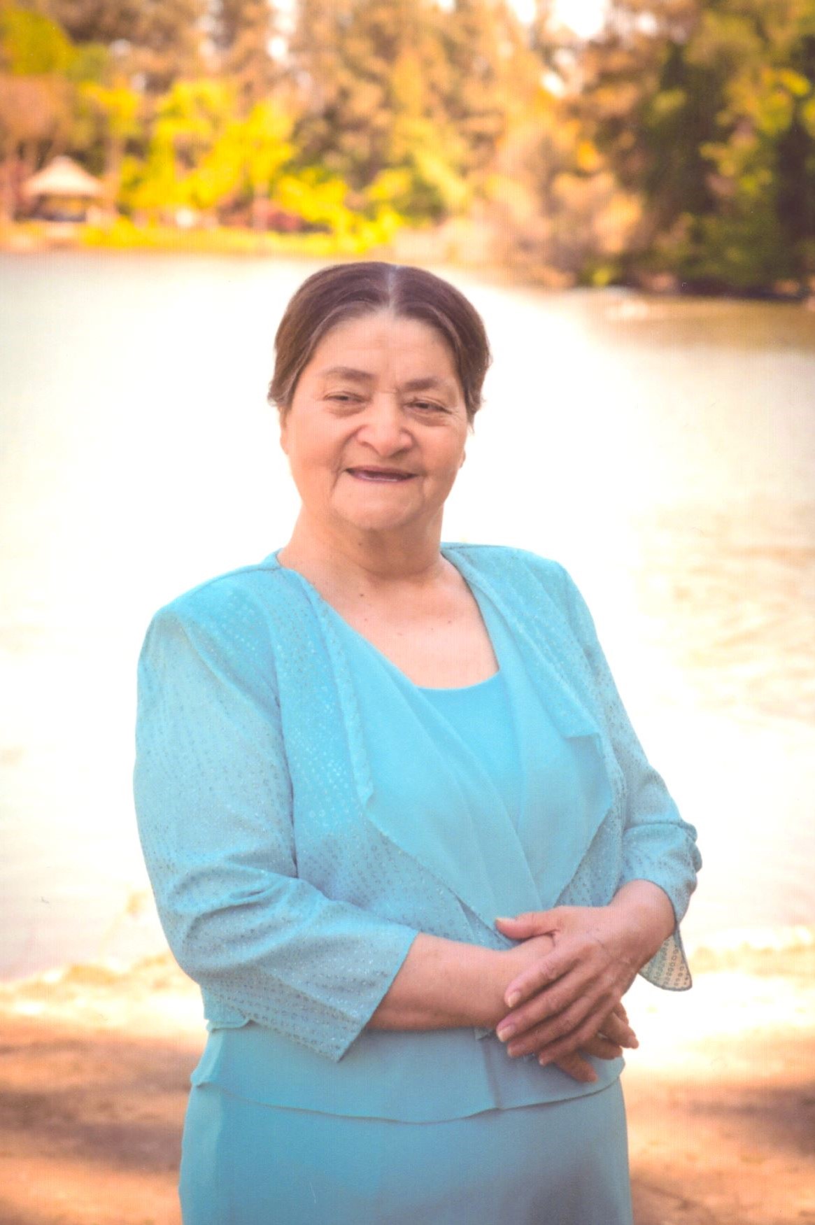 Obituary of Maria Macias Botello