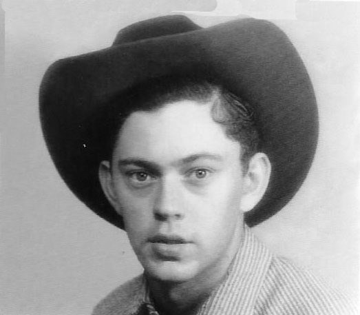 Obituario de Elton Dale Sims