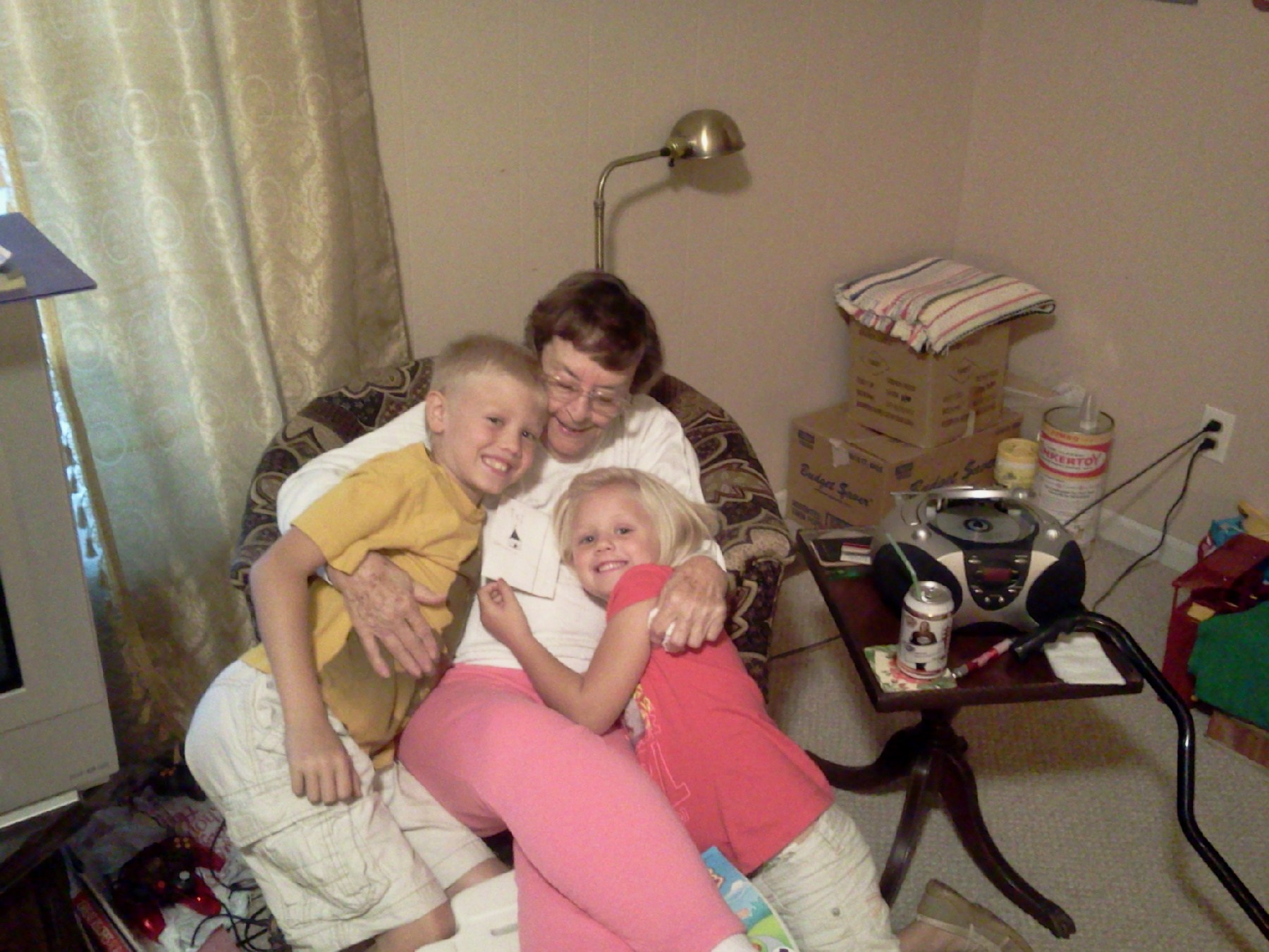 Obituary of Estelle "Tet" Jones