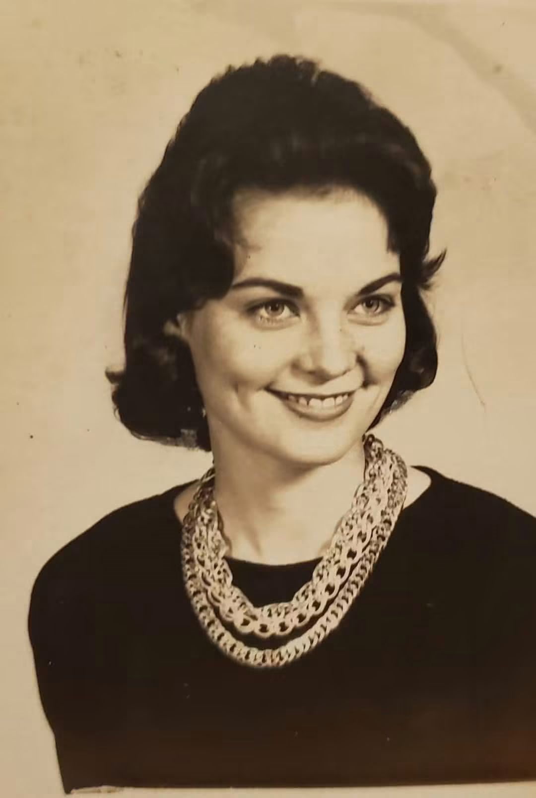Obituary of Charlotte Vinson