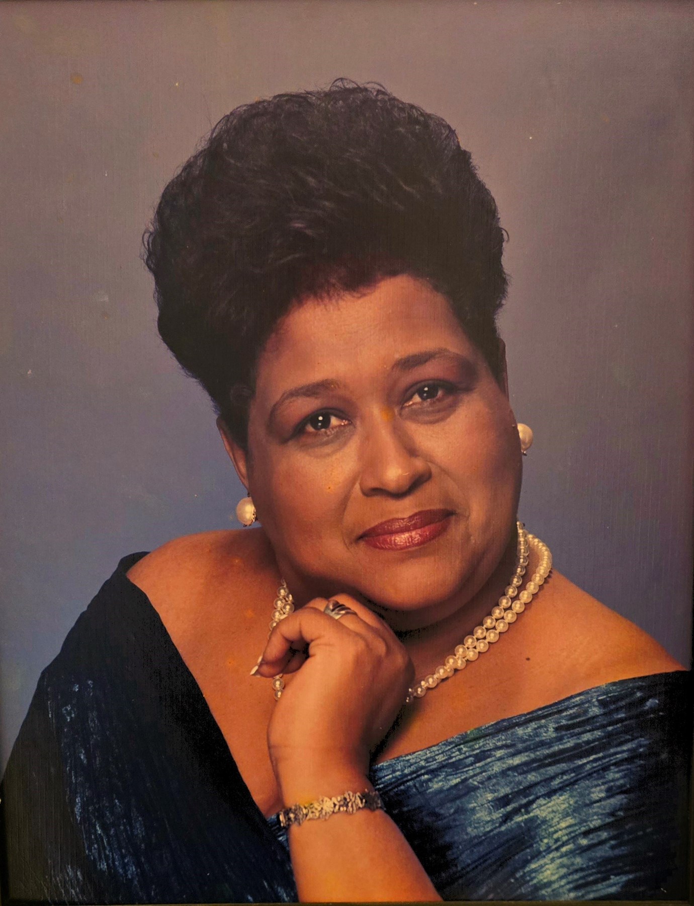 Obituary of Maria Rosales