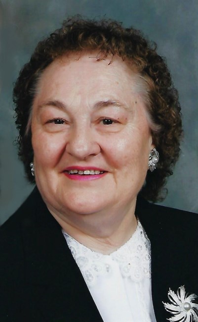 Obituary of Edna Laura Button