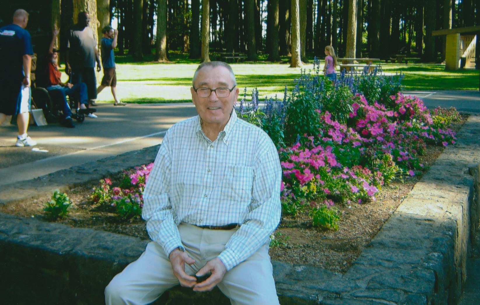 Obituary of Robert E. Franks