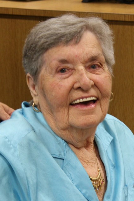 Obituary of Mrs Betty J. Garrett