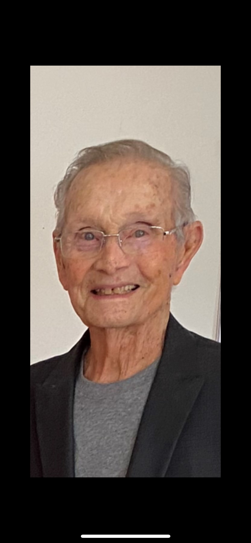 Obituary of Dale Roderick McLeod