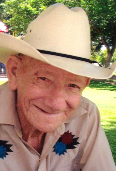 Obituario de Roberto A. Carbajal