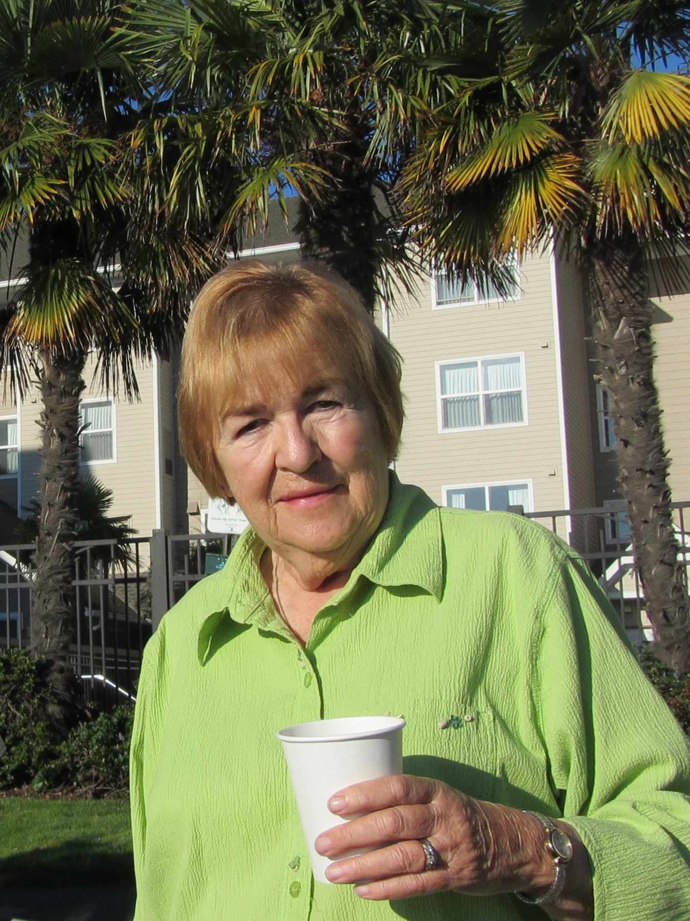 Obituary of Elsie (Knowles) Fontaine