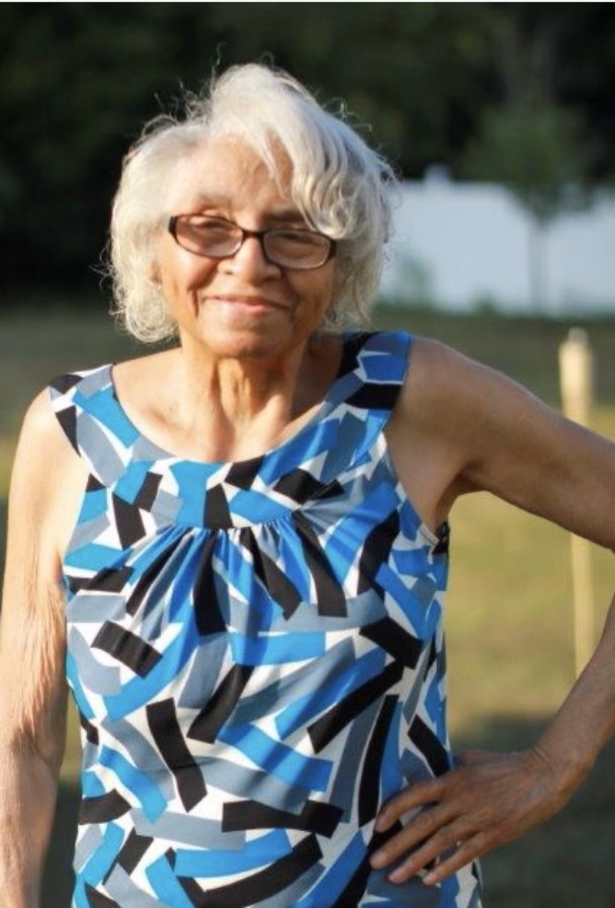 Obituary of Ernestine Thelma Johnson