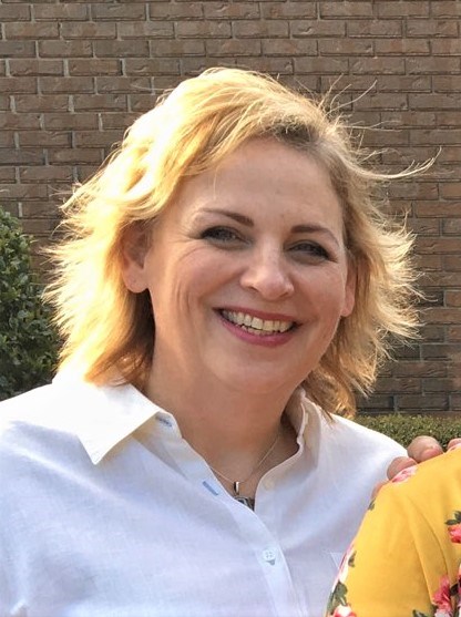 Obituary of Kimberly Pickett Poulton