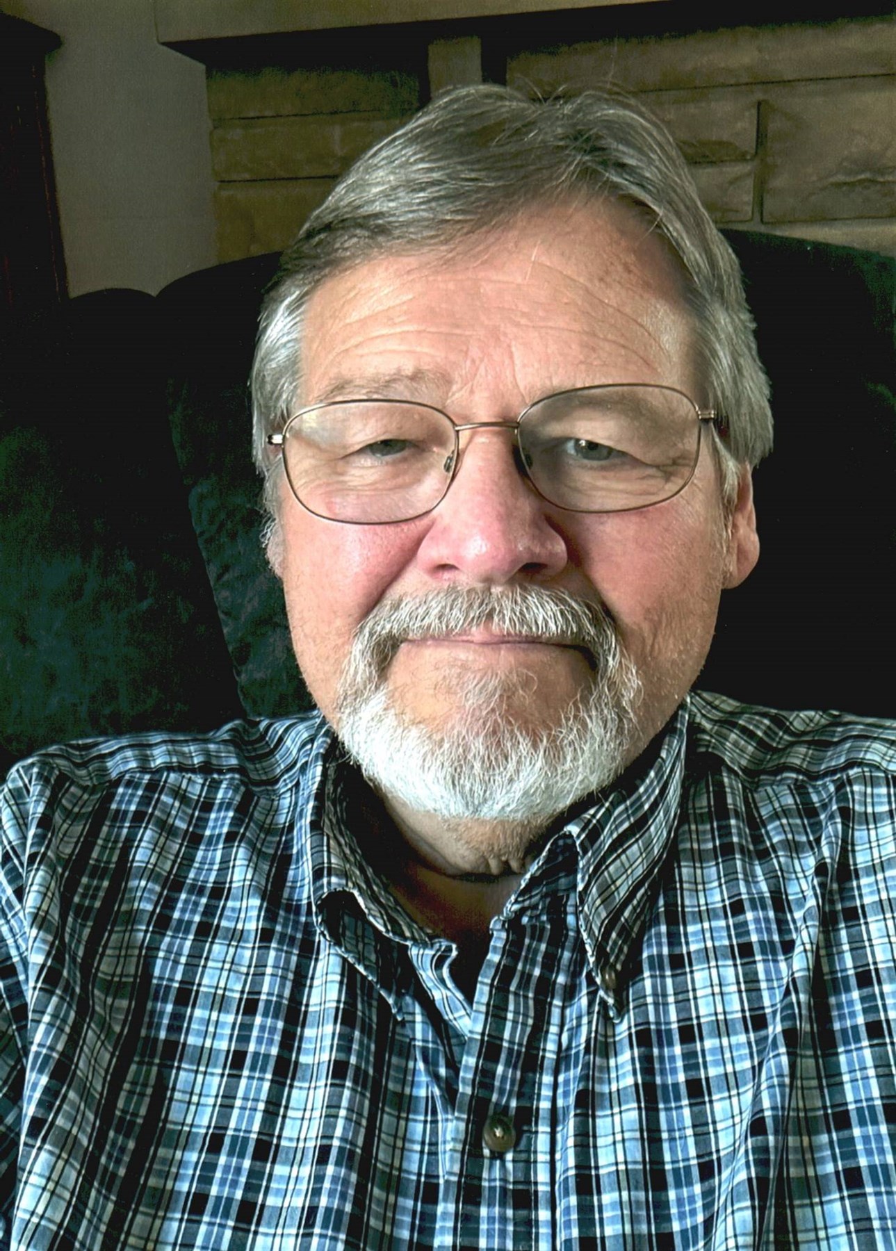 Obituary of Edward Everett Johnson