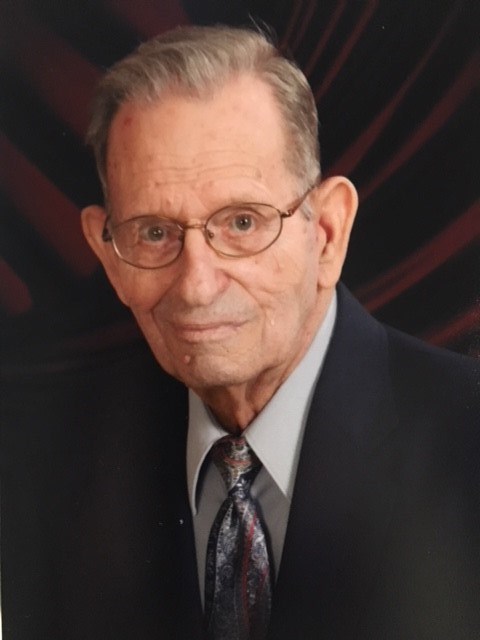 Obituary of Clarence L Hill