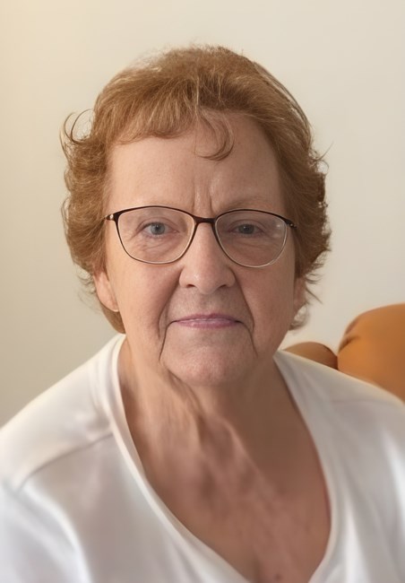 Obituary of Dalphine Lewis