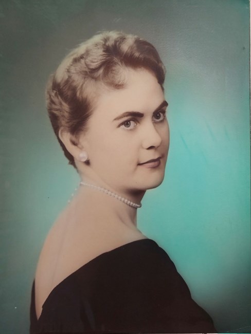 Obituary of Christine Mary Binder