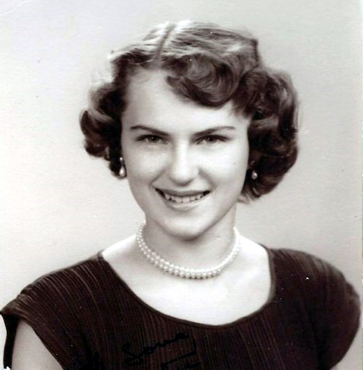 Obituary of Paulette Anna Pfeiffer