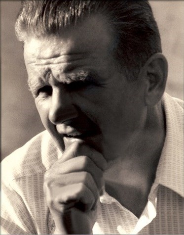 Obituary of Walter Wszelaki