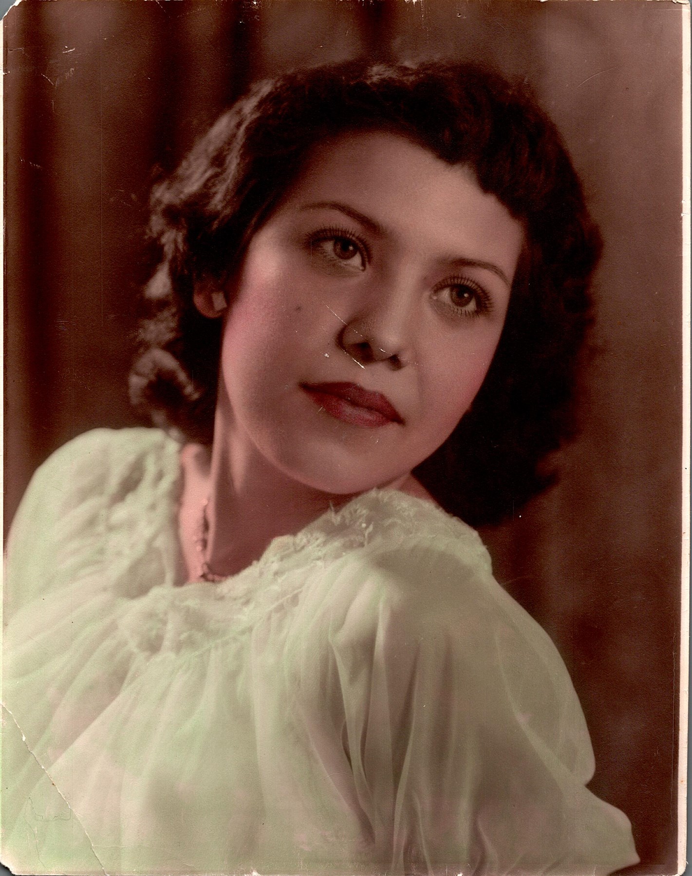 Obituary of Maria Estella Levario