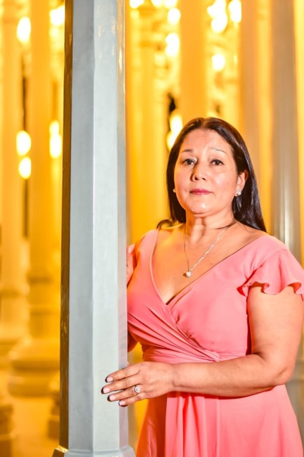 Obituary of Eva Carpio de Alvarez