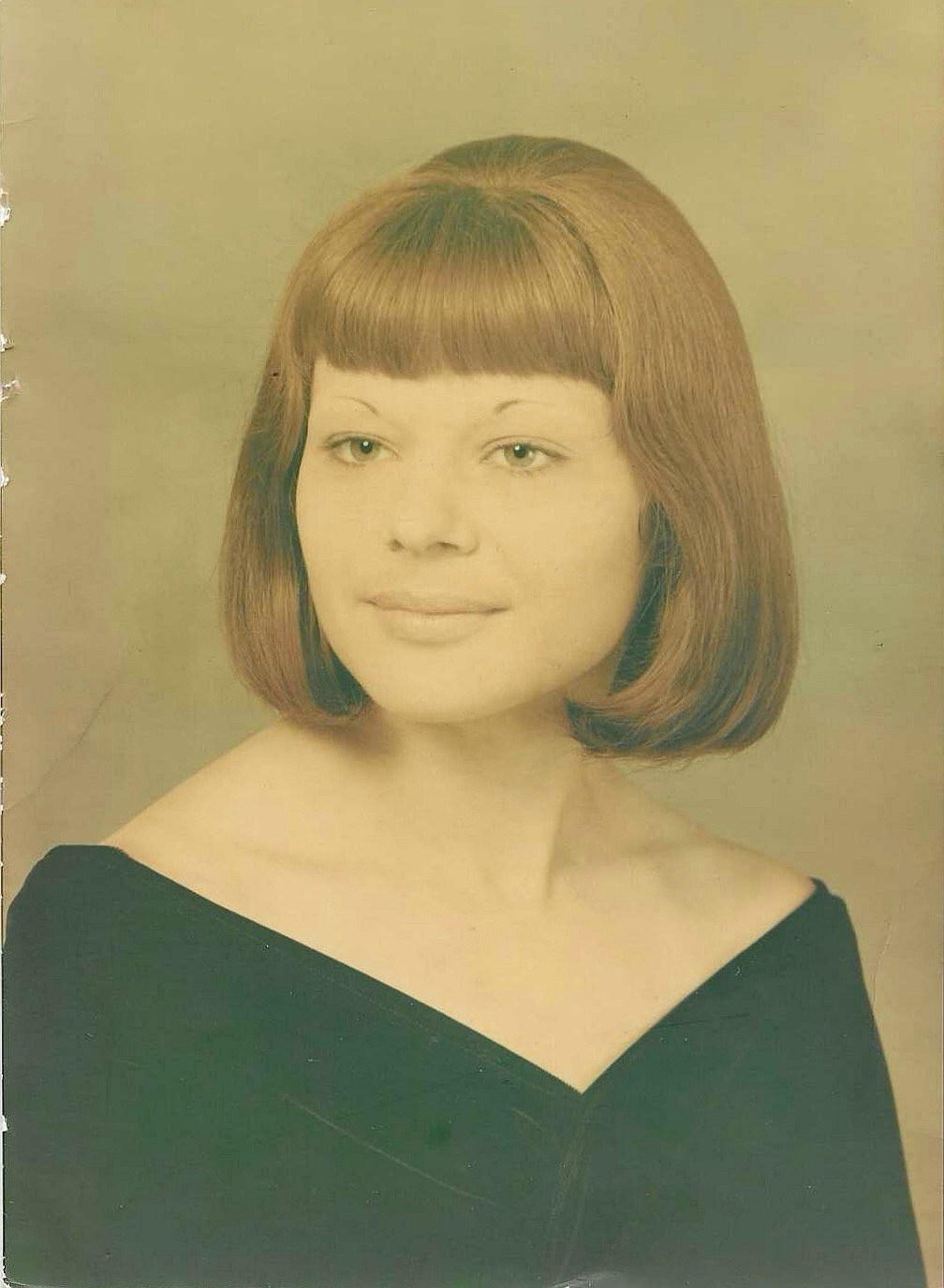 Obituary of Elsbeth Ida Davis