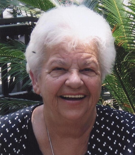 Obituary of Myrtle H. Stark