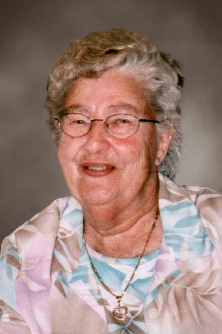 Obituary of Viola Viau