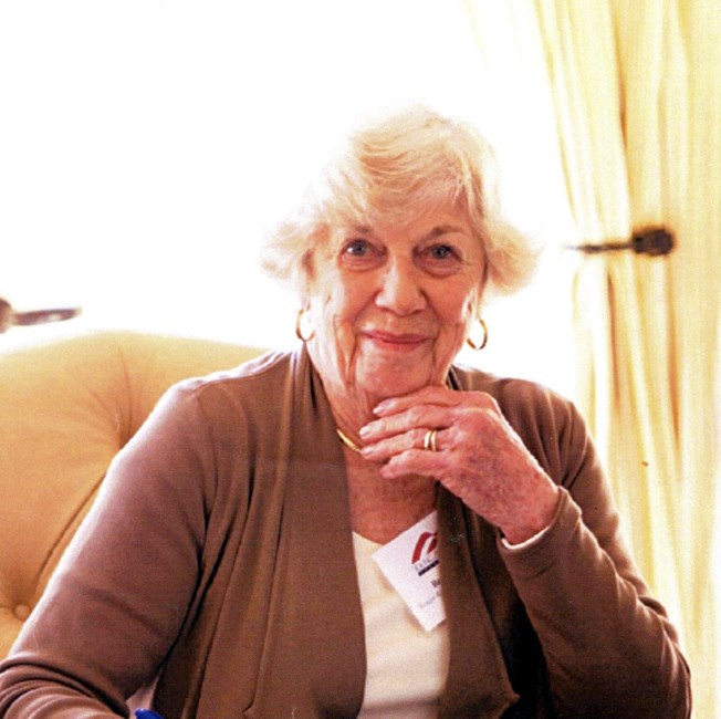Obituary of Bette L. Landwehr Moore
