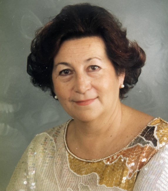 Obituary of Maria del Carmen Plaza Torres