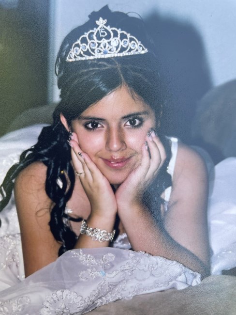Obituary of Maria De La Luz Carrera Mendoza
