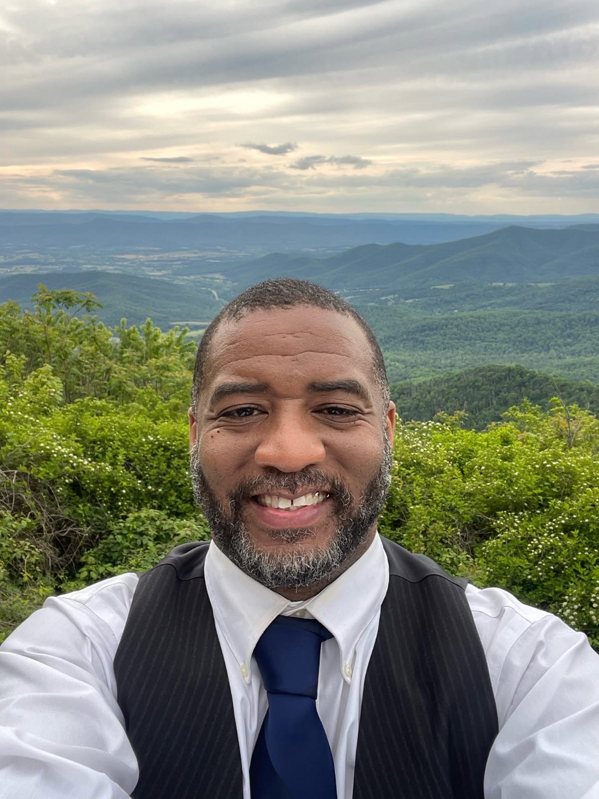 Obituary of Brandon Thompson Sr.