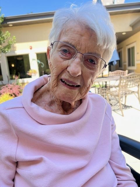 Obituary of Elva Jean Hartman