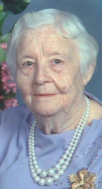 Obituary of Pauline Stevenson