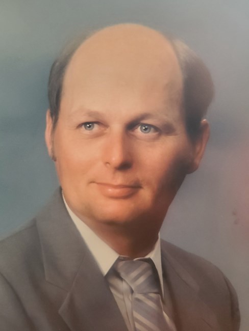 Obituary of Robert Fields